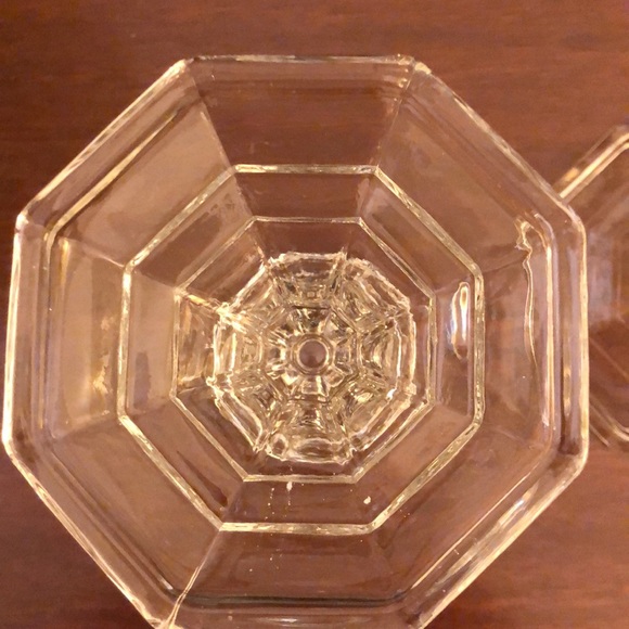 VINTAGE OCTAGON CLEAR GLASS 4” CANDLESTICK HOLDERS EXCELLENT CONDITION - #311 - Picture 3 of 7